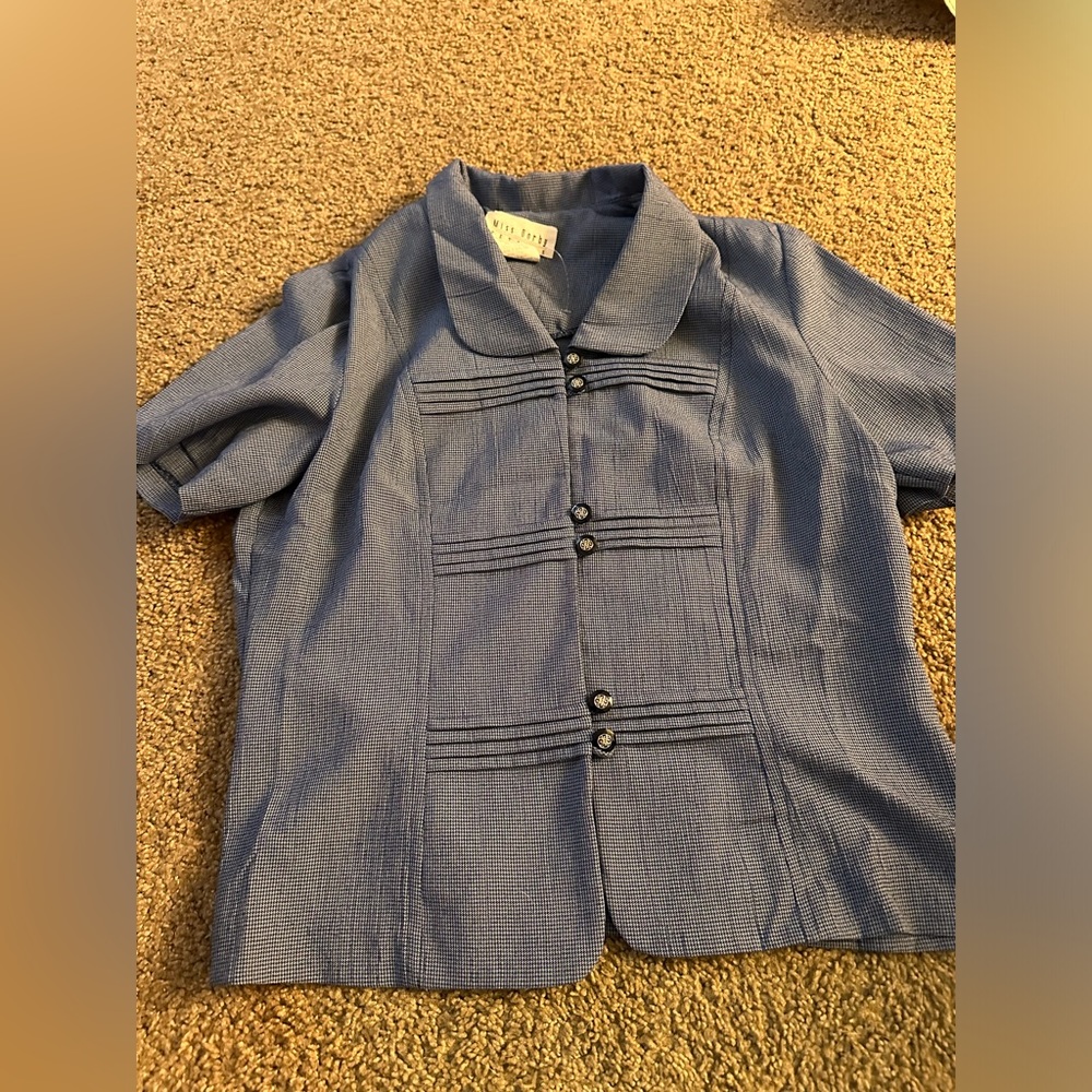 Vintage Button Up Blouse - Picture 2 of 7